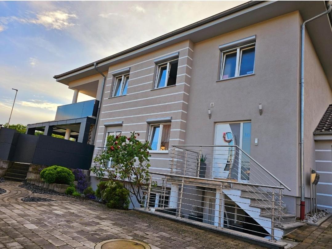 Ferienwohnung זינסהיים מראה חיצוני תמונה