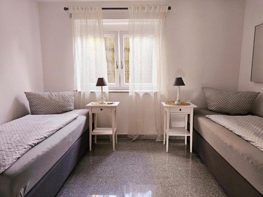 Ferienwohnung זינסהיים מראה חיצוני תמונה